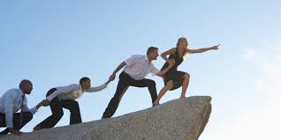 Do You Run Your Animal Shelter as a Leader or&nbsp;Manager?